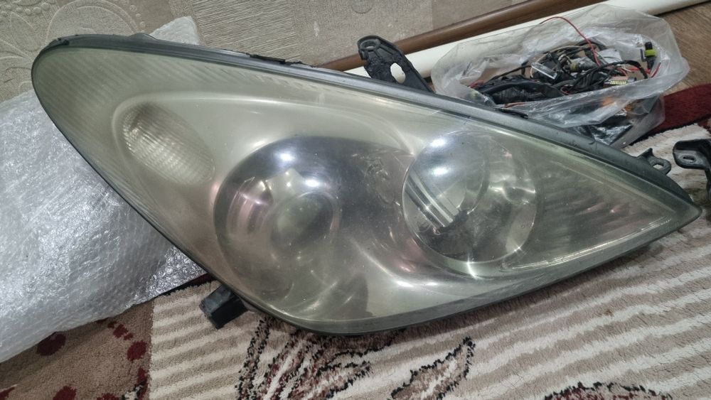 Фары Lexus ES300