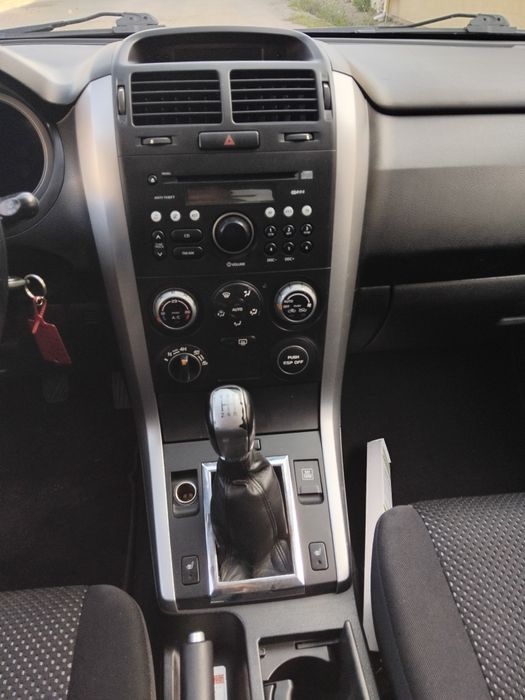 Suzuki grand vitara 1.9 4x4 cu reductor
