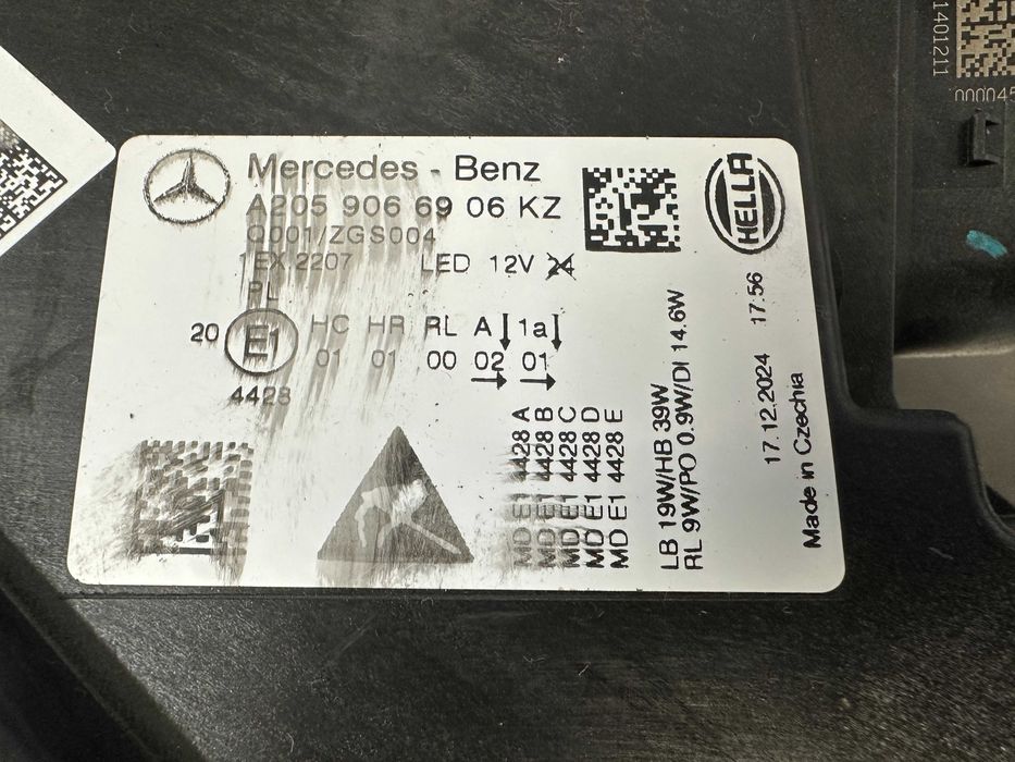 Фарове фар ляв Mercedes C W205 Face farove far Мерцедес Ц 205 фейс