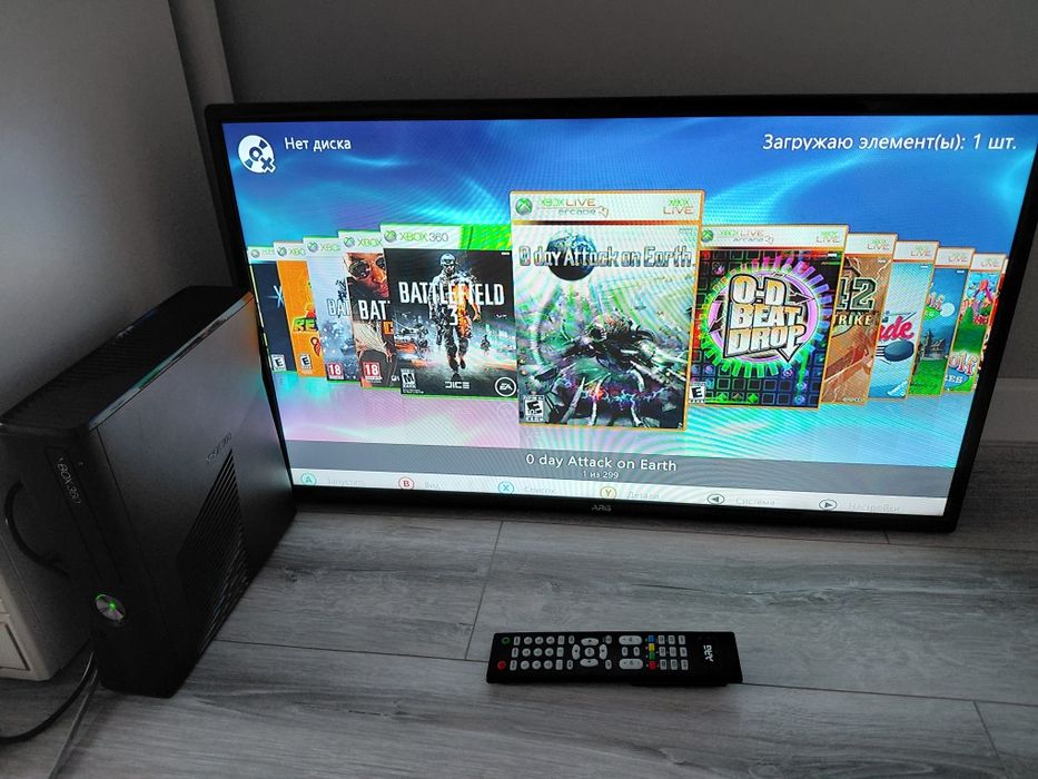 Хbox 360 slim  прошитый. Много игр..