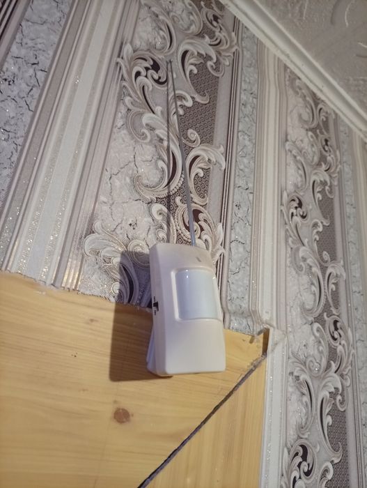 Сейф с сигнализацией