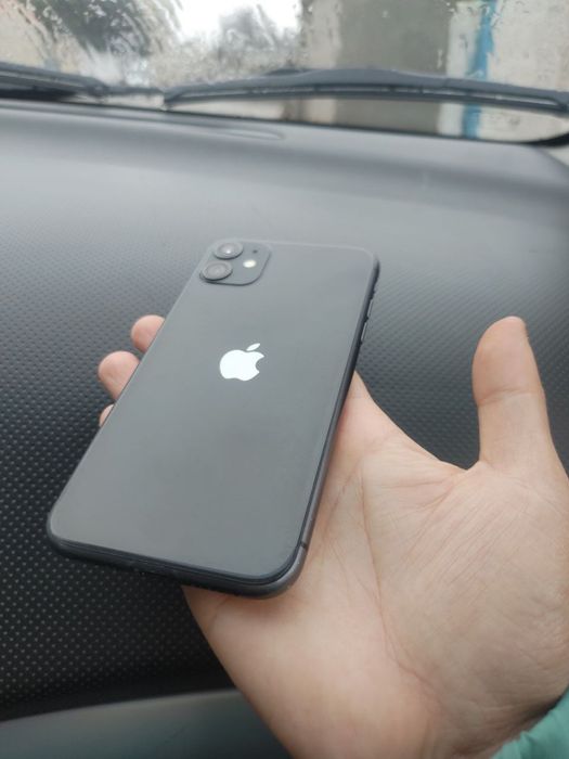 Iphone 11 sotiladi 128GB