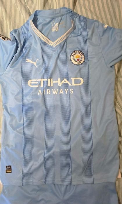 Екип на Manchester City FC