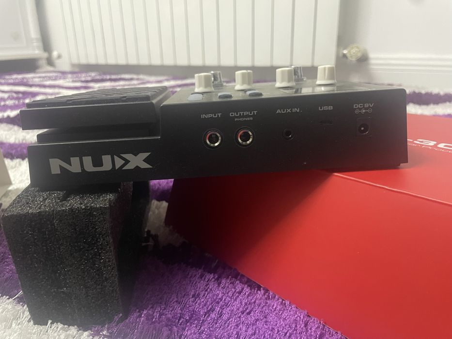 Гитарный процессор NUX MG 300