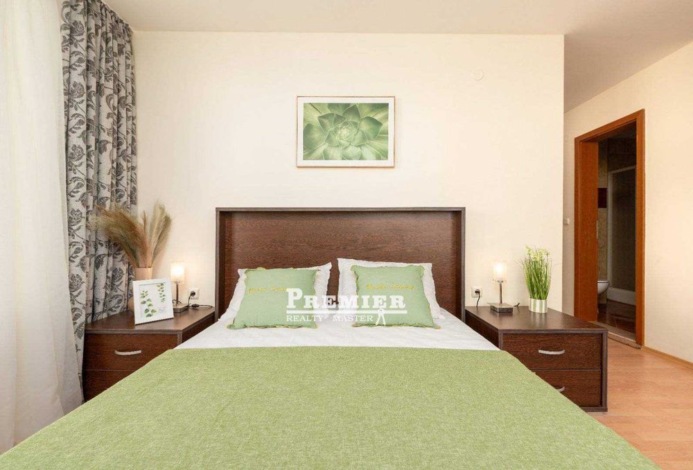 Продава се Тристаен апартамент в Свети Влас - 110 кв.м за 1011 €/кв.м - Снимка #10
