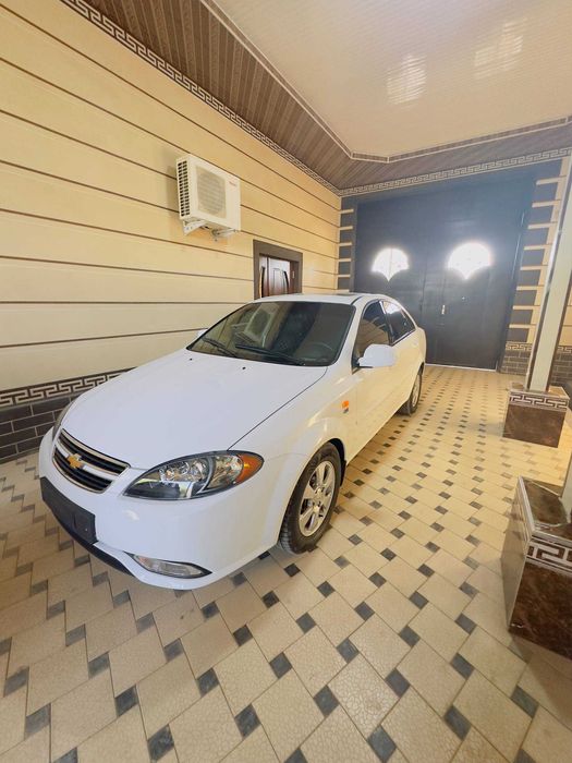 jentra 3 poz avomabili sotiladi