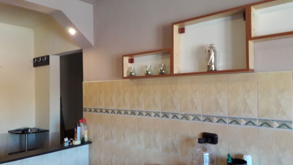 Apartament cu 4 camere de închiriat