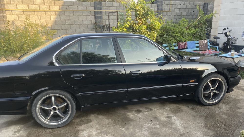 Продам Bmw 525 е34