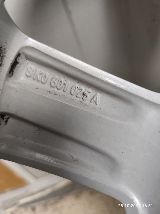 16/5/112-АУДИ А 3, А 4, А 6 нов внос перфектни