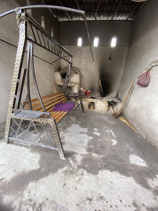 Qorg’on mahala 6 sotix 5xonali uy sotiladi gaz svet suv hammasi bor