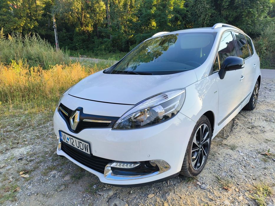 RENAULT Scenic