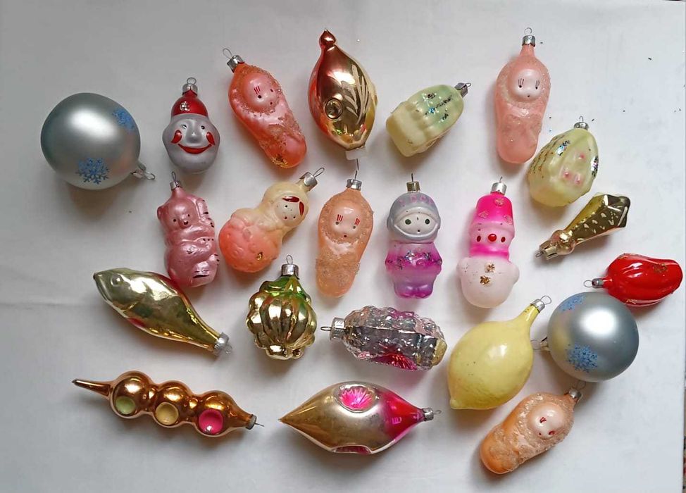 Игрушки новогодние. Стекло.