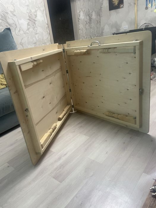 Продам низкий стол