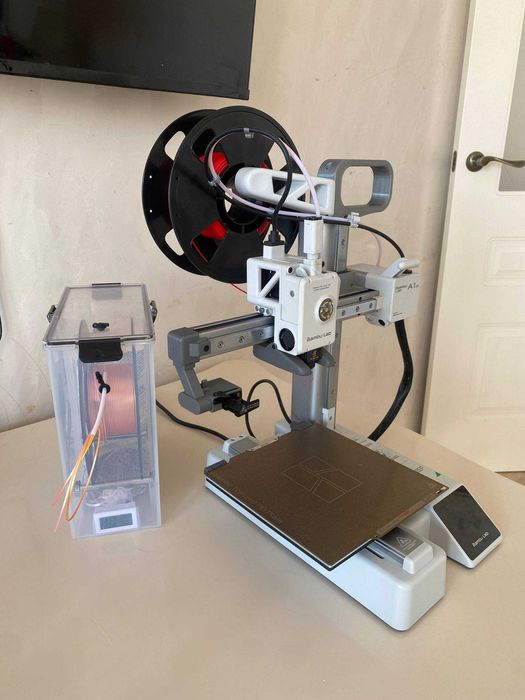 3D-принтер Bambu Lab A1 mini + сушильный бокс + PLA, коробка