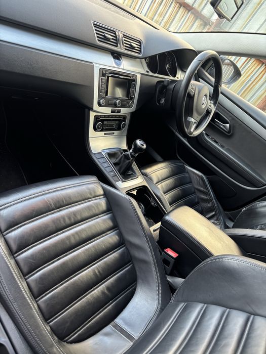 Far/Faruri Stanga/Dreapta VW Passat CC