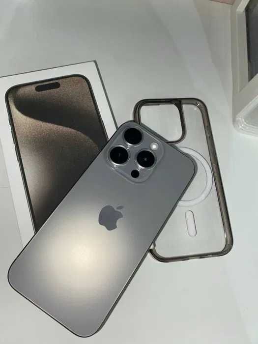 Iphone 15 pro c гарантией