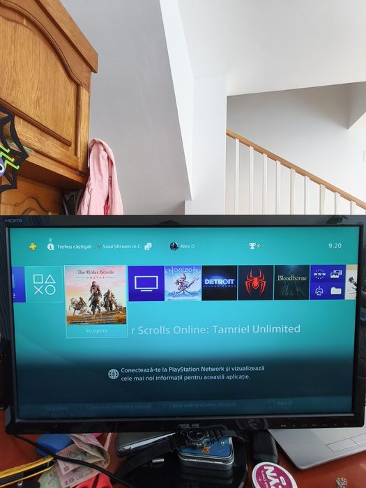 Ps4 Slim 500gb ,cu jocuri incluse