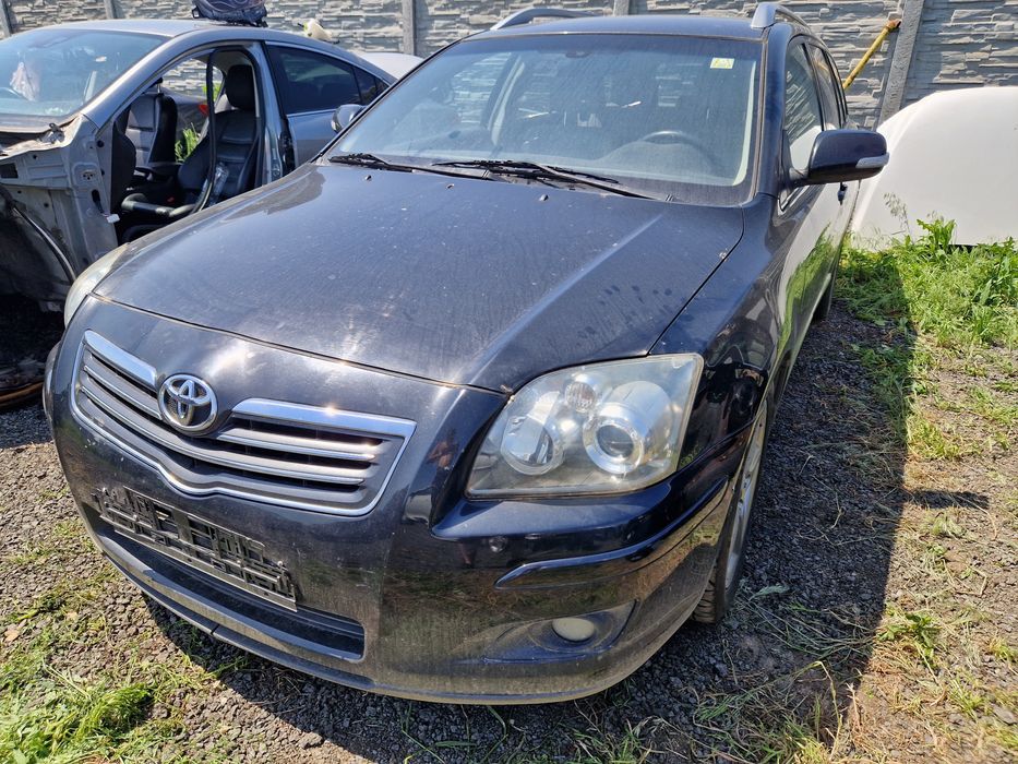 Dezmembrez Toyota Avensis T25 2003-2009 2.2 Dcat 177 cp