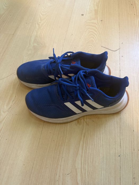 Маратонки Adidas