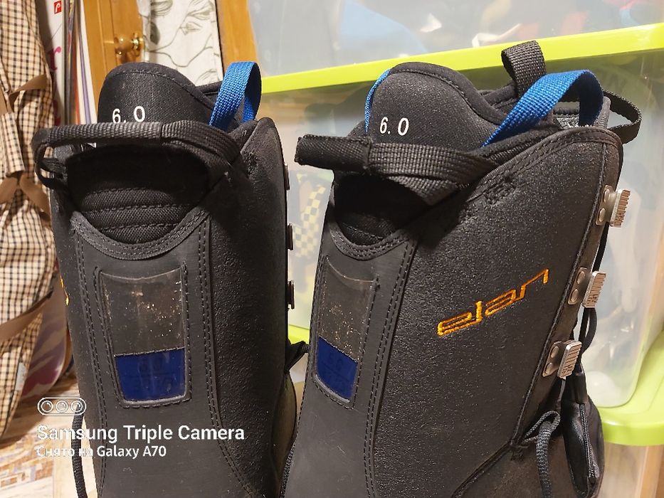 Ботинки для сноуборда.
