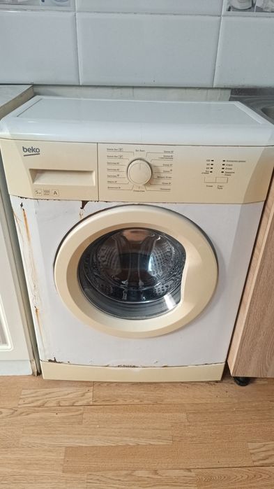 Стиралка машины   .