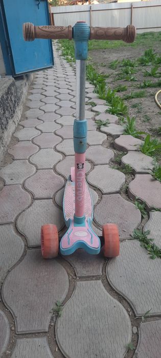 Продам самокат б/у