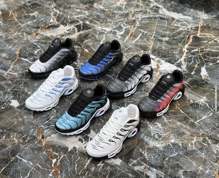 Adidasi nike tn air max plus