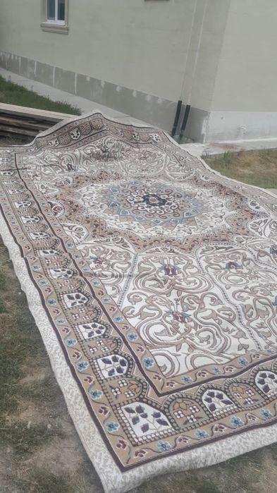 Продается ковер 5×3