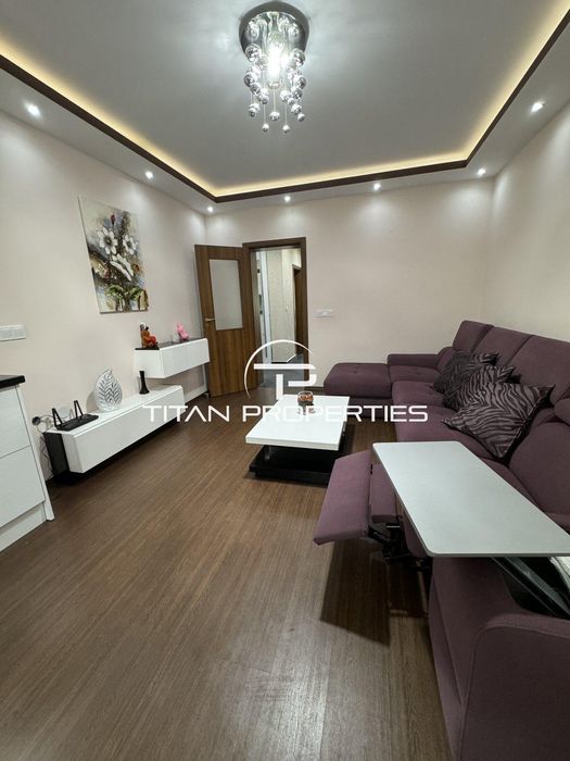 Дава се под наем Тристаен апартамент в Бургас, Славейков - 100 кв.м за 765 € - Снимка #2