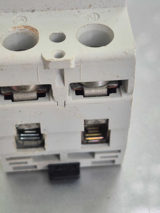 Intrerupator diferential 63 A T&G