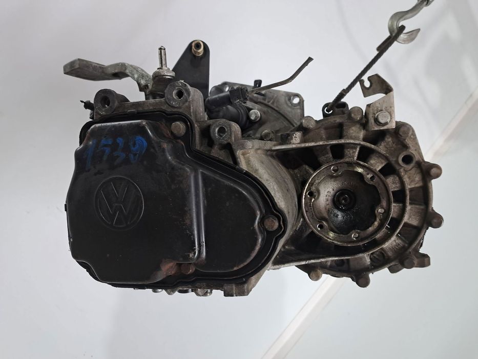 Cutie viteze manuala 5 trepte  Volkswagen Golf 5 (1K1) [Fabr 2004-2008