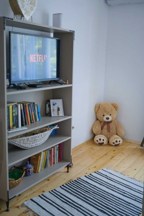 Самостоятелен етаж от къща за лятото