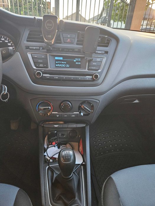 Vand Masina Hyundai i20 anul 2017