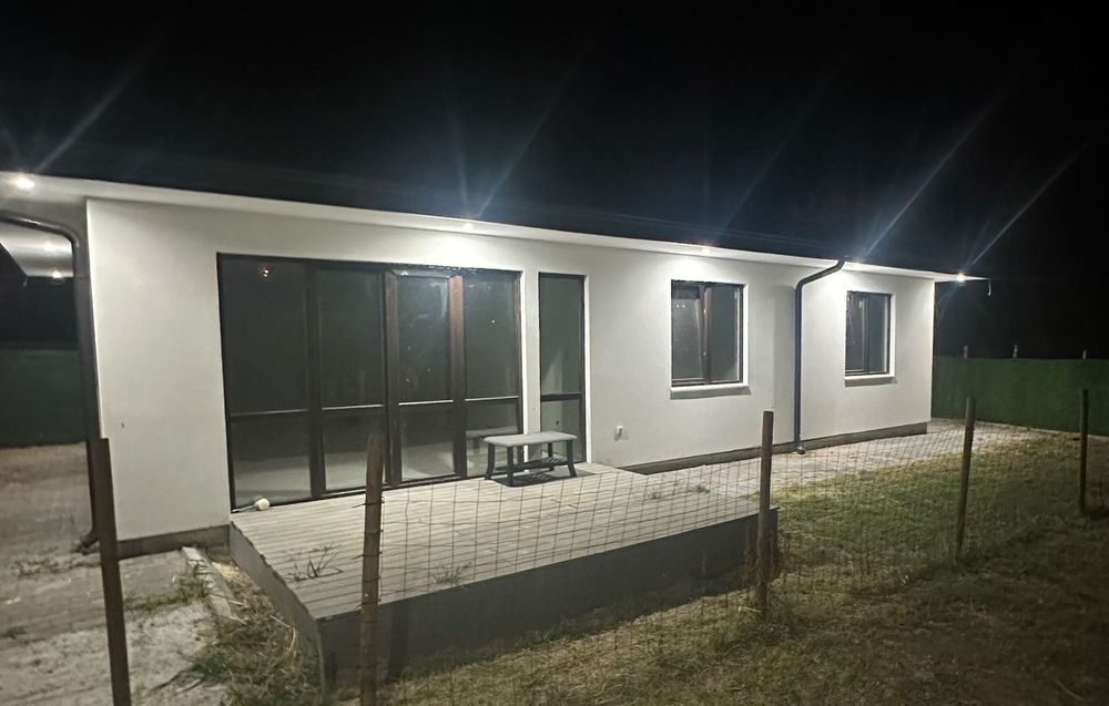 Продава се Къща в с. Малко Кадиево, Област Стара Загора - 100 кв.м за 1090 €/кв.м - Снимка #2