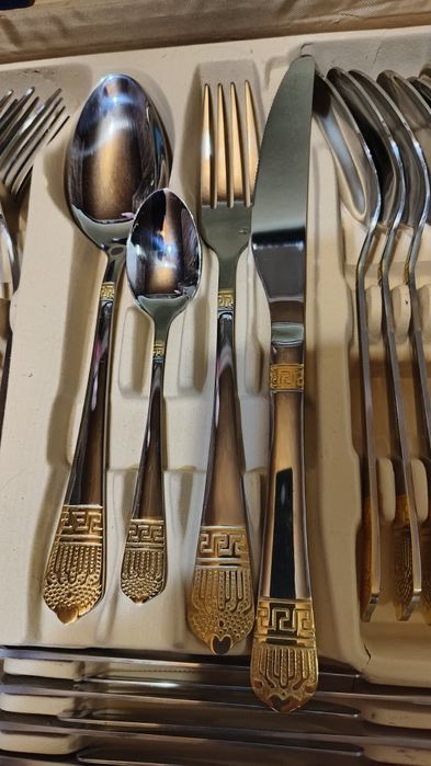 Столовые приборы ZEPTER