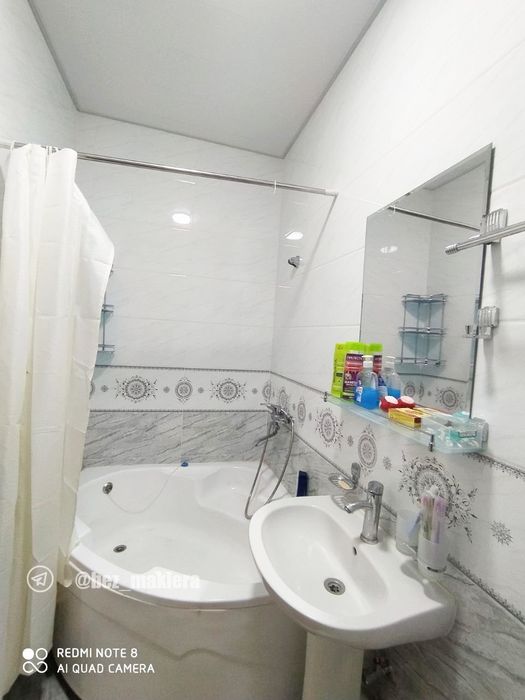 TTZ Maksim Gorkiy metro yaqinda 1 xona bezmakler kvartira bor