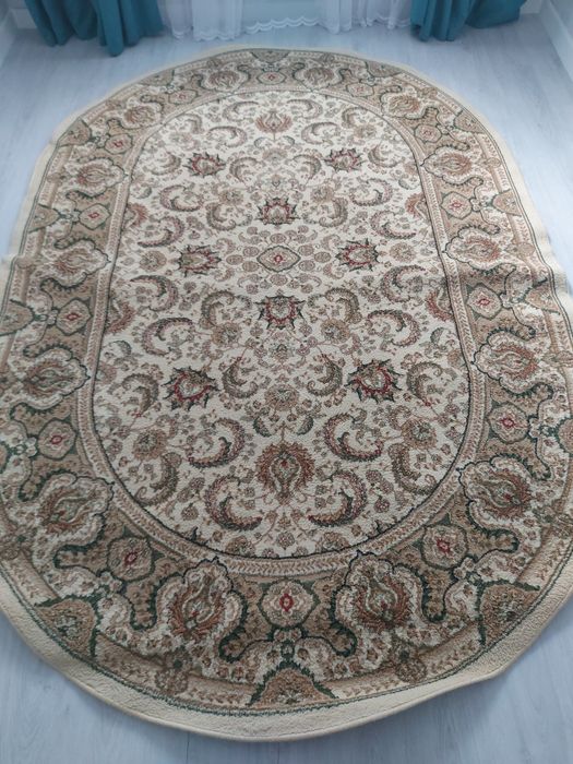 Ковёр б/у продам