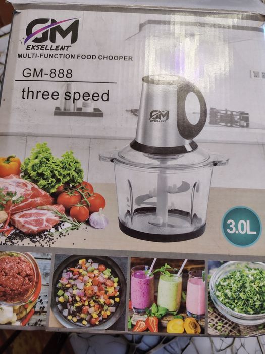 Продам новый блендер