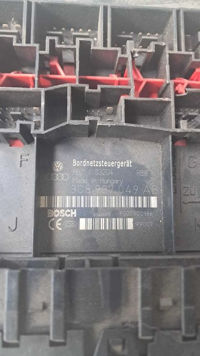 Modul confort VW Passat B6 2.0 TDI BMP an 2007 cod 3C8937049AB Pitesti ...