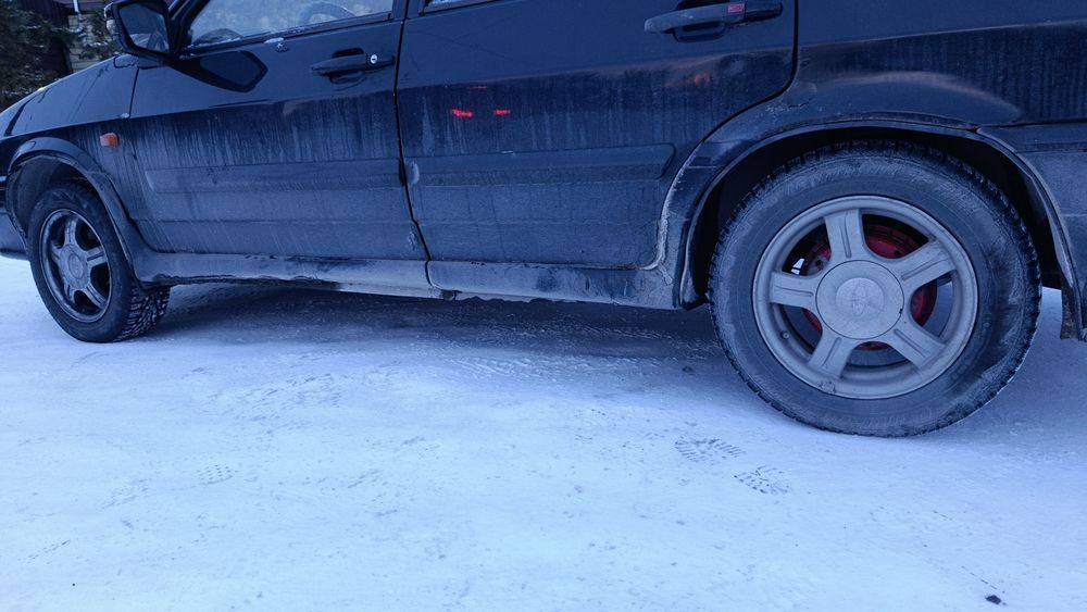 Продам машину ваз 2115