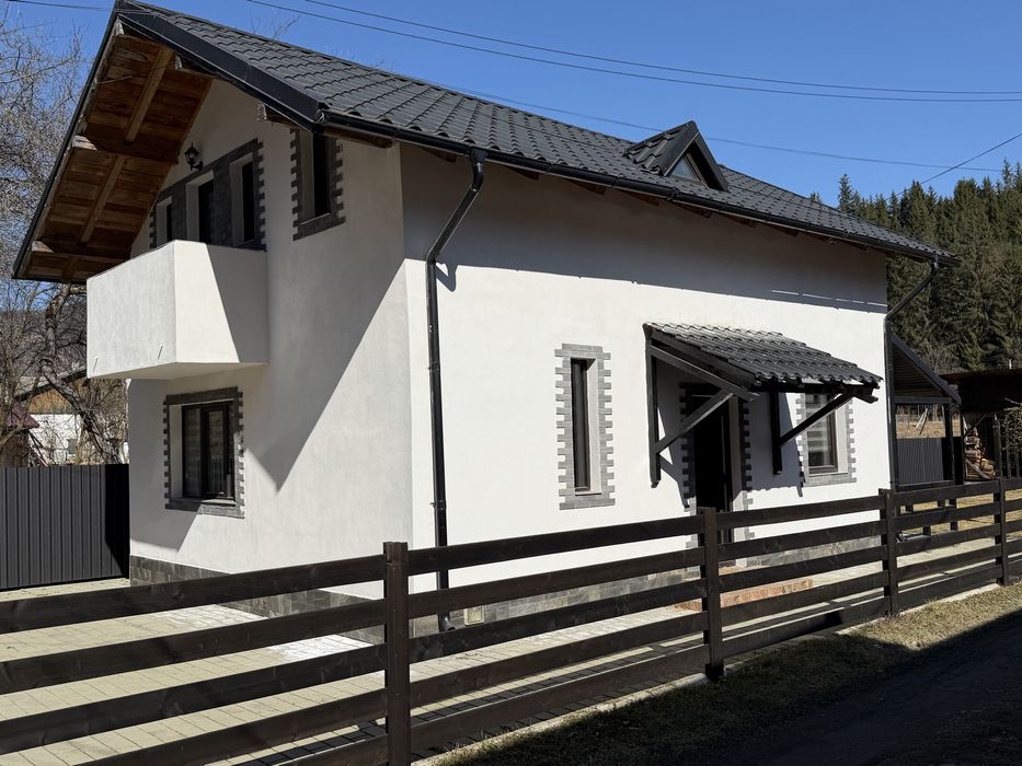 Casa de vanzare la cheie !!!