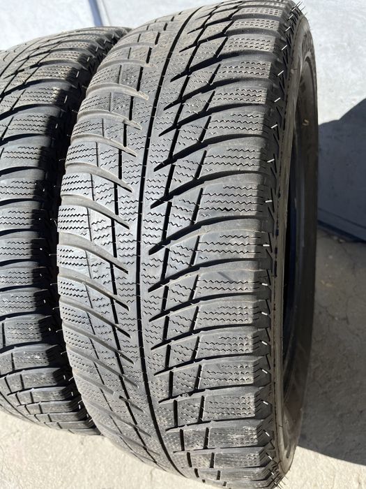 4 бр. зимни гуми 215/60/16 Bridgestone DOT 4516 5-5,5 mm