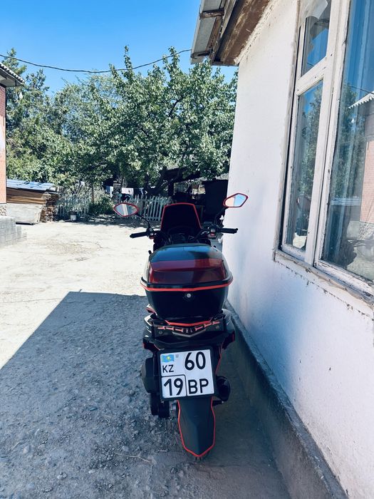 Продам MAXI 180cc мопед