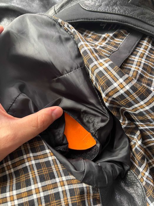 Geaca moto piele SECA Hornet II black + Protectie spate D30 VIPER PRO