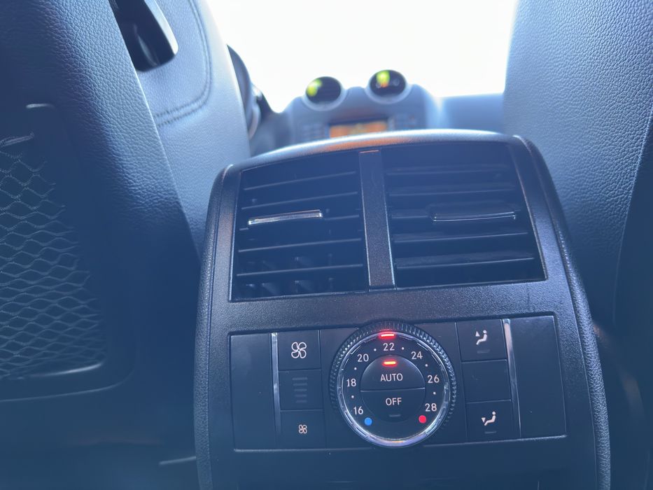 Mercedes-Benz ML320CDI (БАРТЕР)