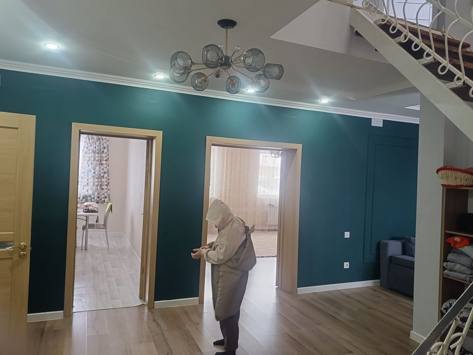 Продам катедж 300кв.м