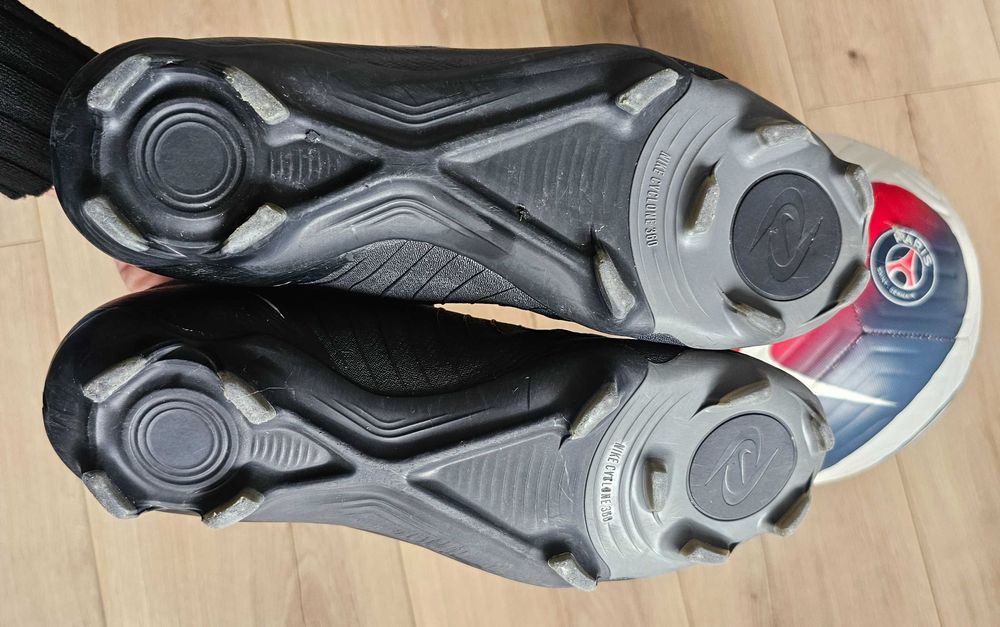 Бутонки Nike Phantom Luna II Pro супер запазени