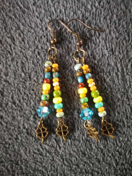 Артистични обеци