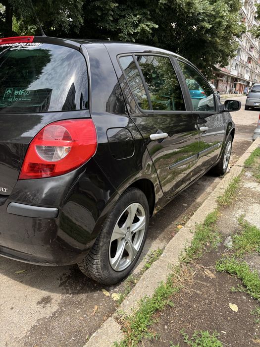 Продавам Renault Clio 1.5 dCi 86 к.с.