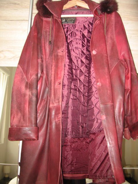 продавам дамска шуба от естествена кожа